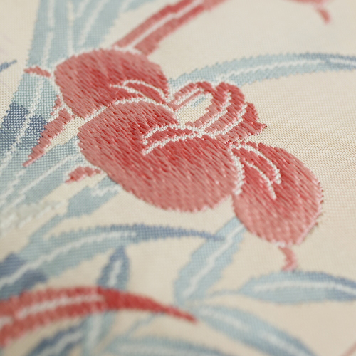 ���É���