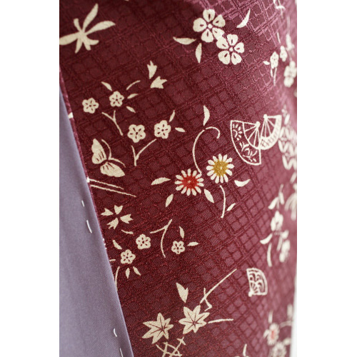 ����i�V�i�A�|���G�X�e���j