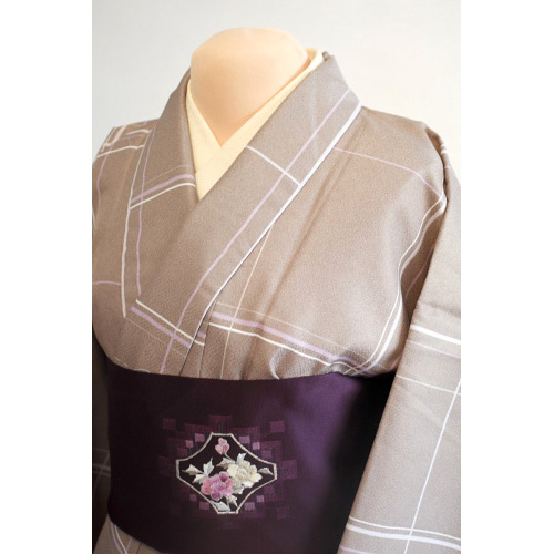 ����i�V�i�A�|���G�X�e���j