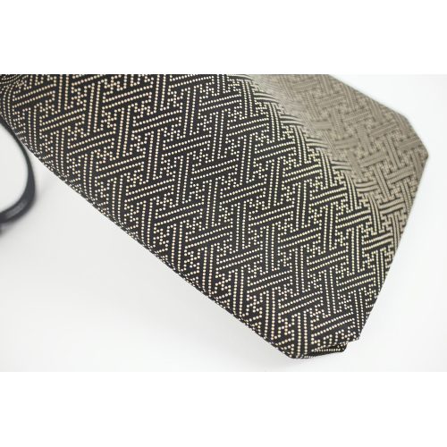 ��`������ �b�{��`�i�V�i�A�v�j