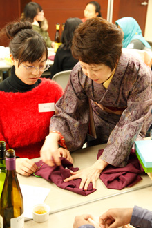 �A�W�A�����ɂ����̌^���b�s���O��������