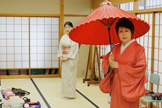 雨の日は何を纏うの?